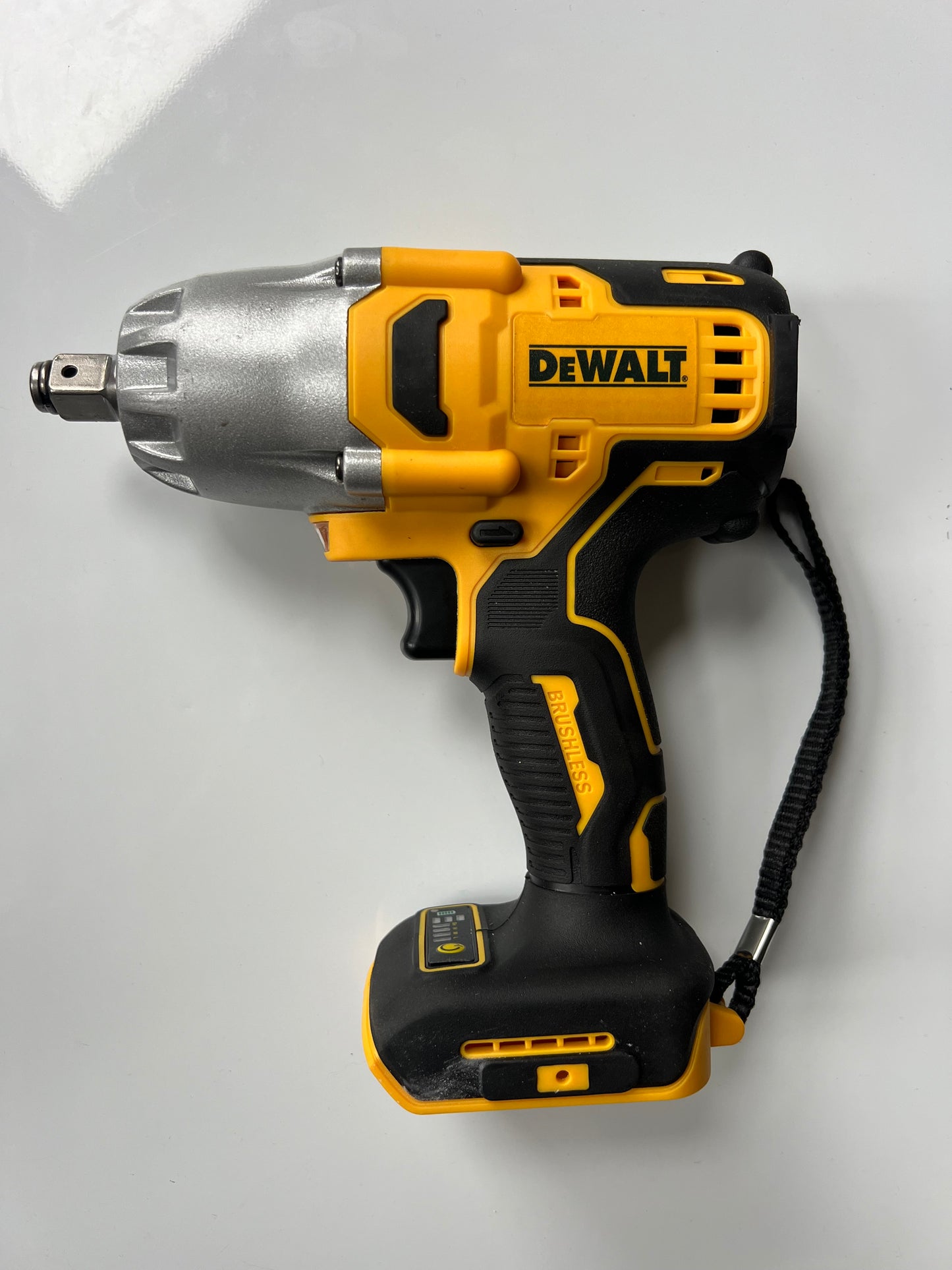 DEWALT 1/2in High Torque Electric Wrench Brushless Cordless Impact Wrench 1800nm power