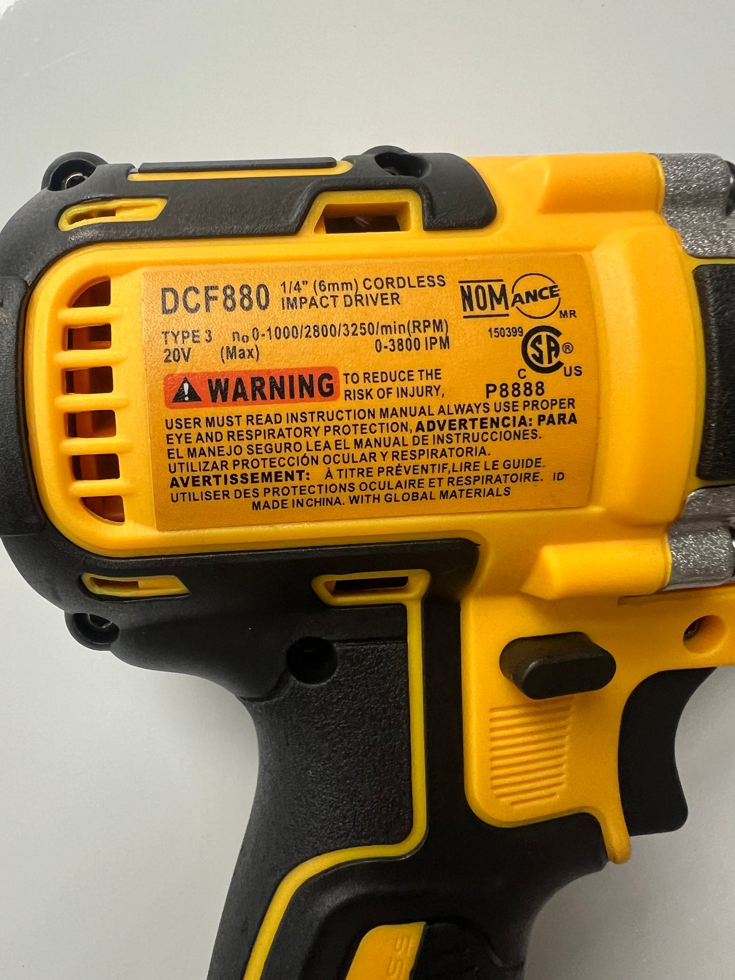 Dewalt DCF880 XR 1/4” Cordless Impact Drill Driver