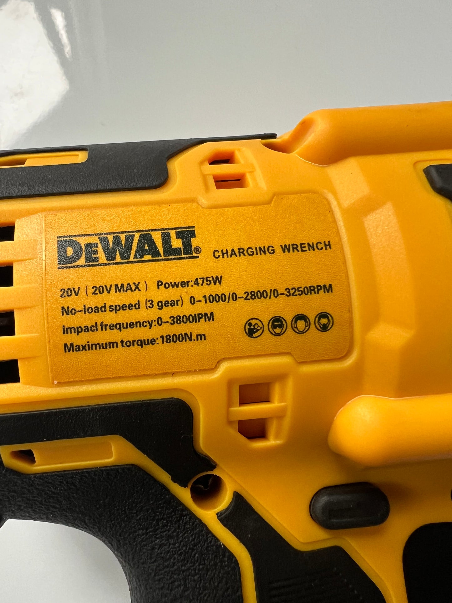 DEWALT 1/2in High Torque Electric Wrench Brushless Cordless Impact Wrench 1800nm power